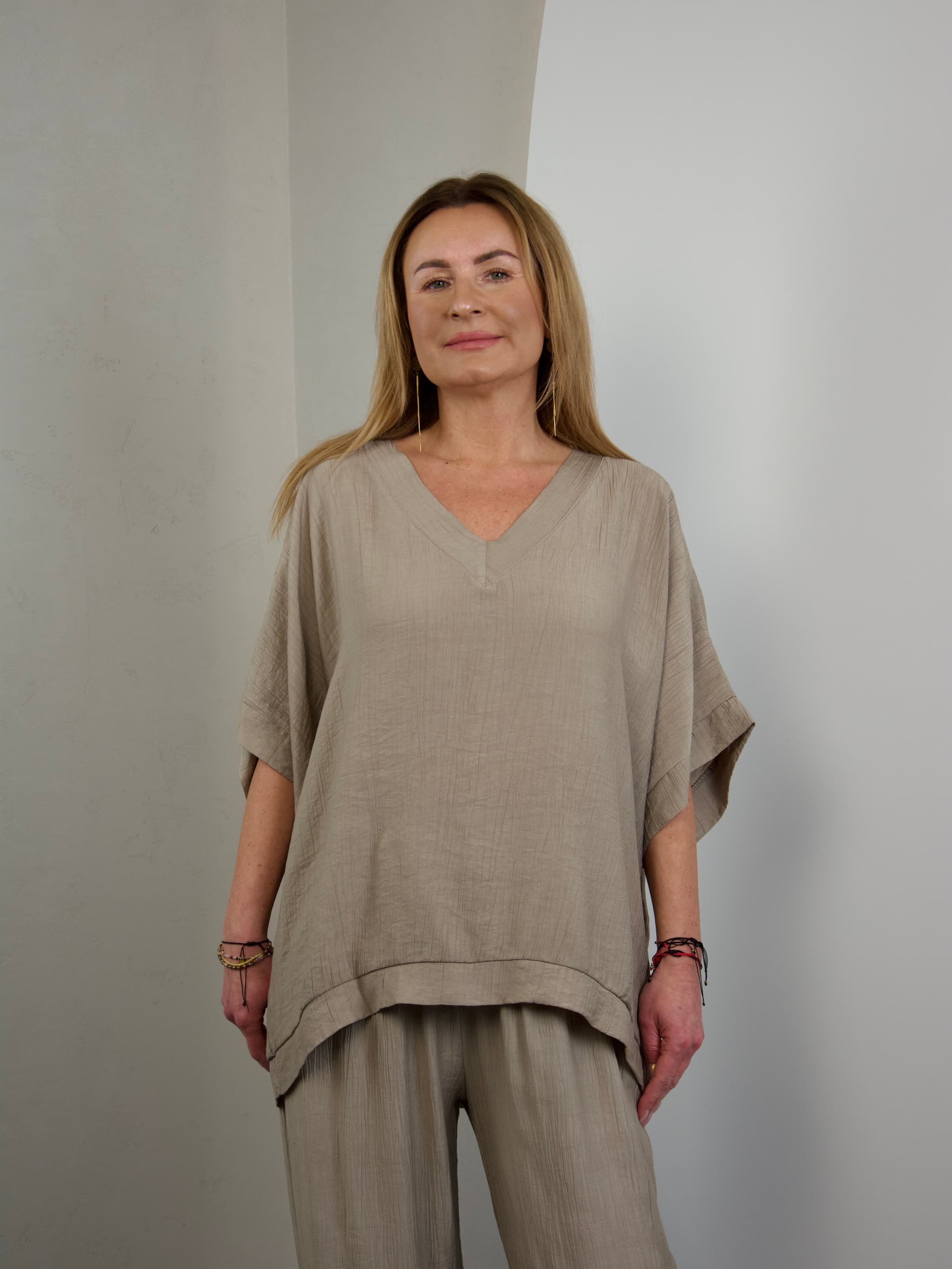 Basic crinkled blouse