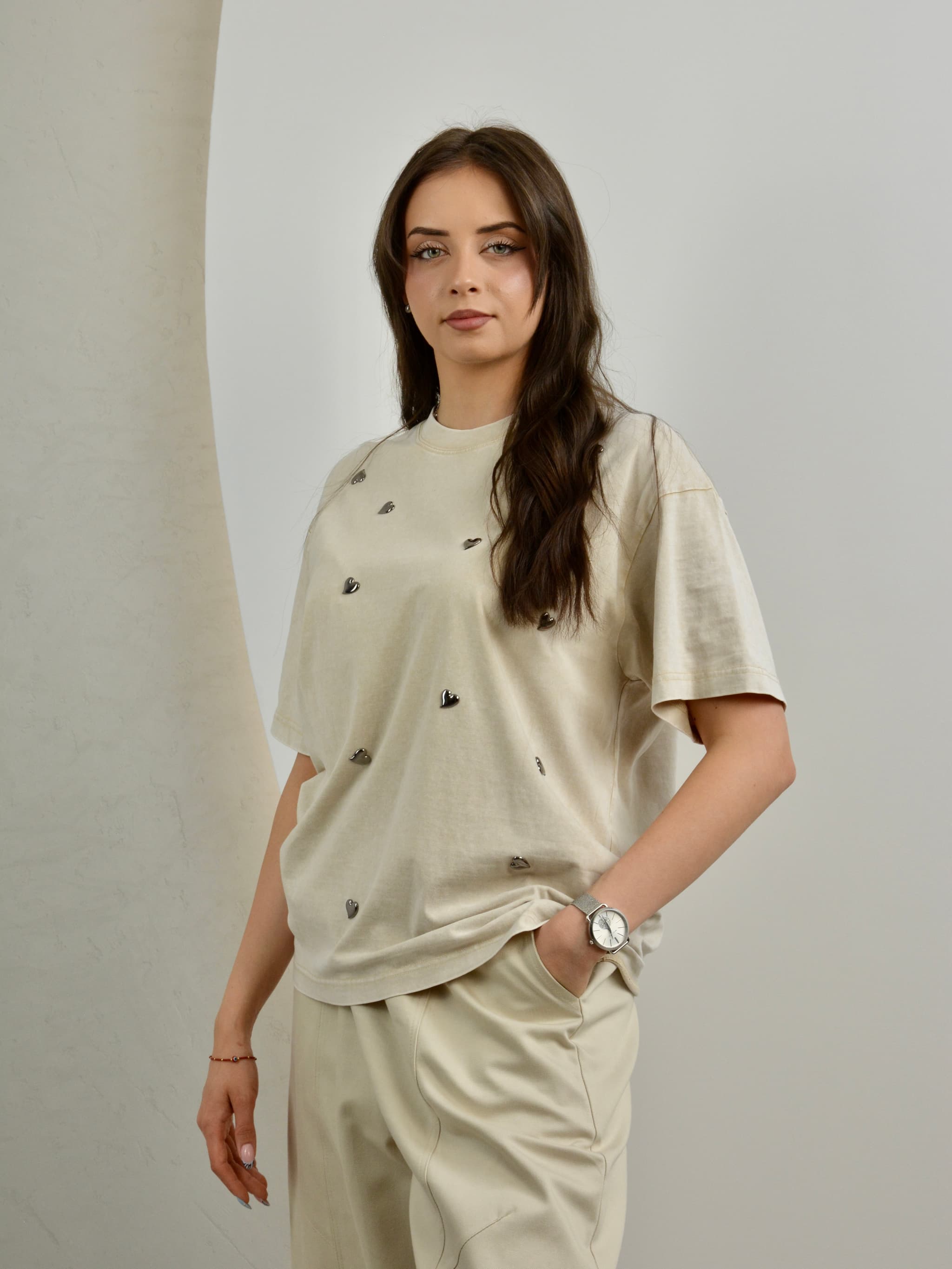 T-shirt z serduszkami