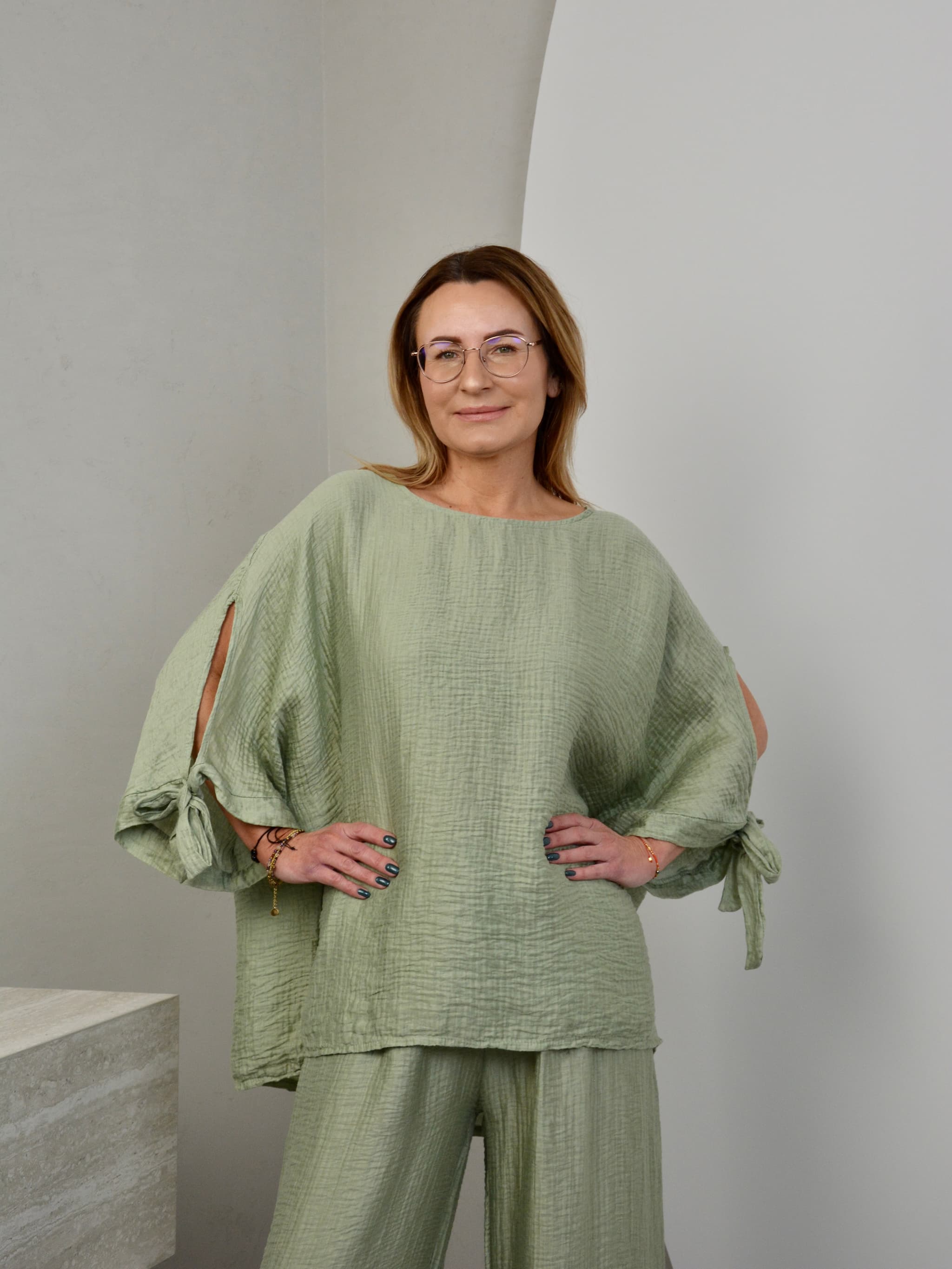 Bluzka muślinowa z kokardką