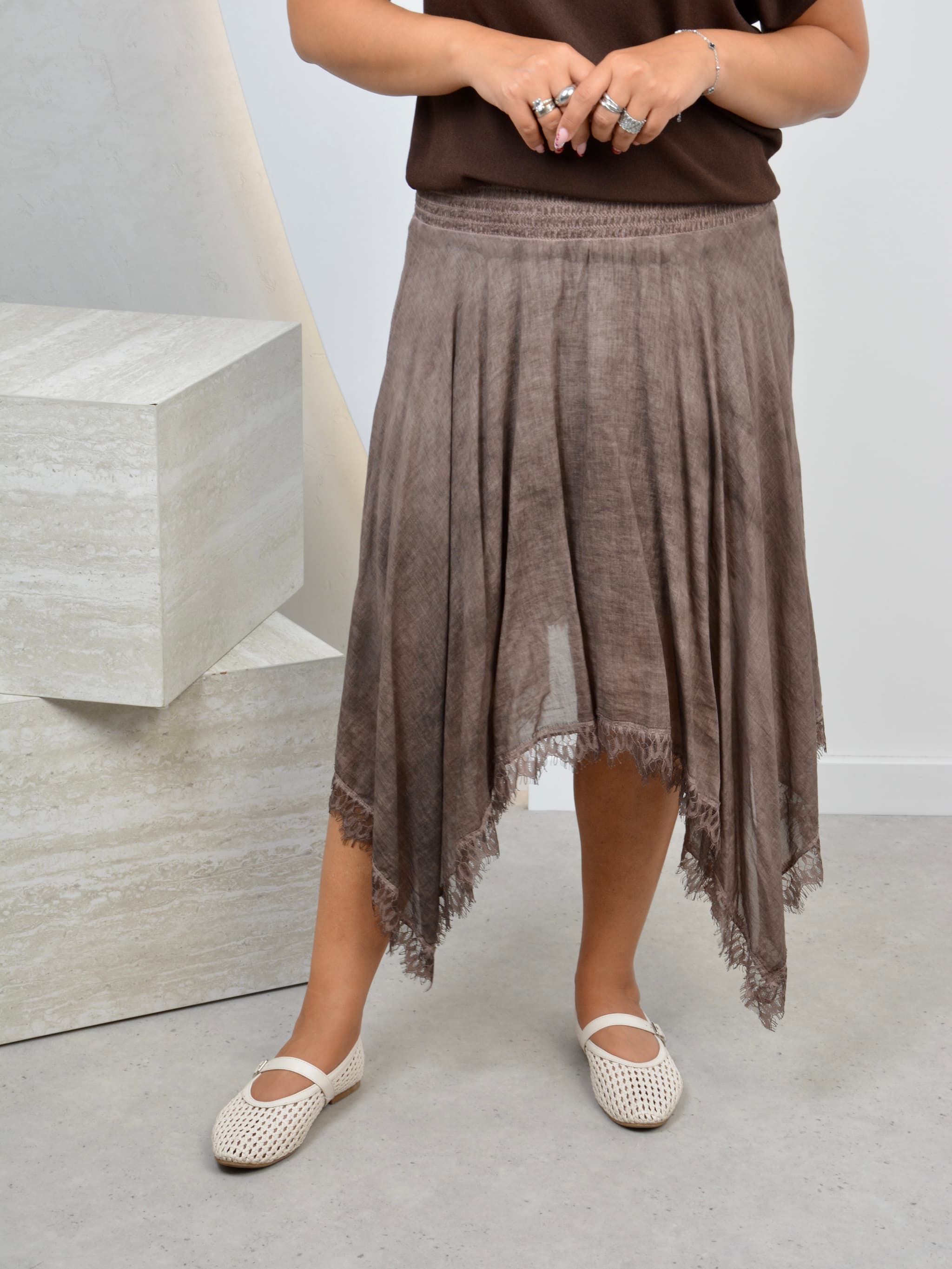 Spódnica z bawełny z koronką